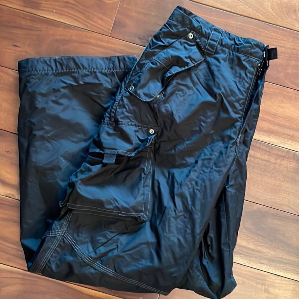 Kids Unisex Snowboard / Ski Pants - Size 16.